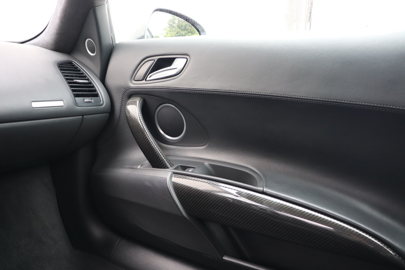 Audi R8 4.2 V8 FSI Carbon B&O Alcantara — photo 26
