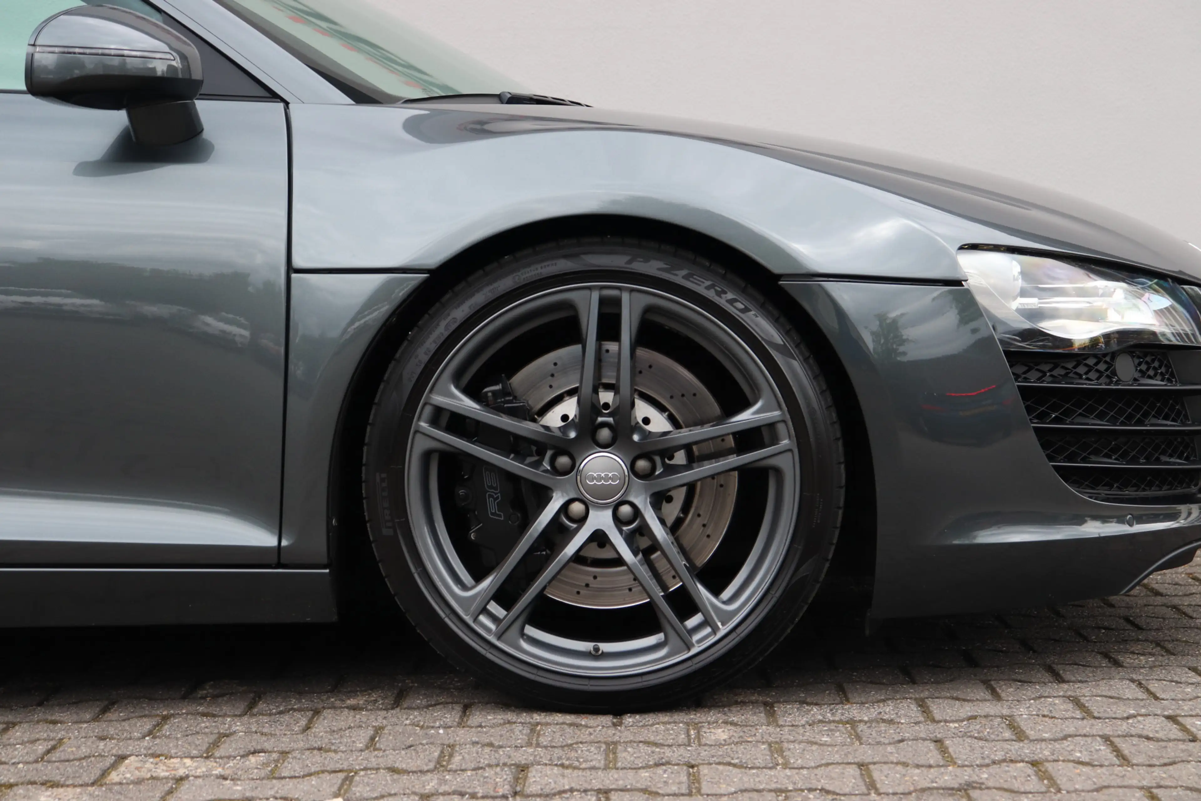 Audi R8 4.2 V8 FSI Carbon B&O Alcantara — photo 9