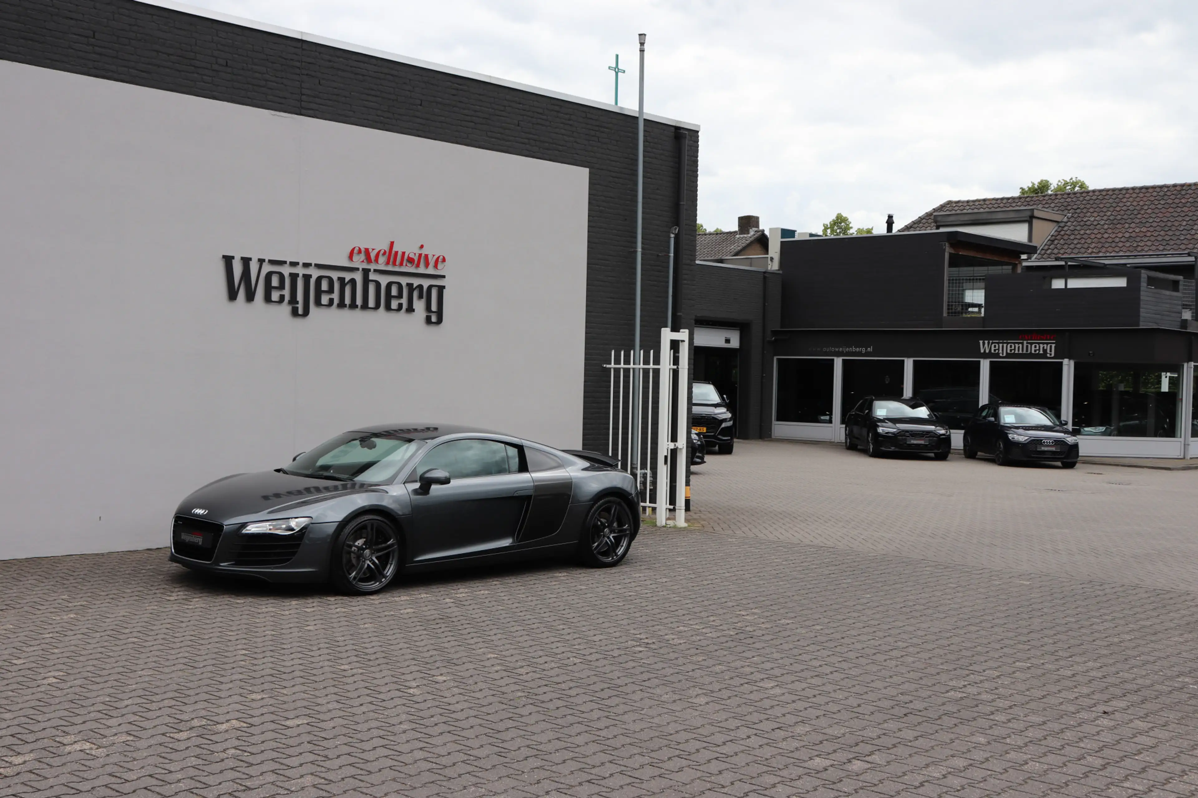 Audi R8 4.2 V8 FSI Carbon B&O Alcantara — photo 22