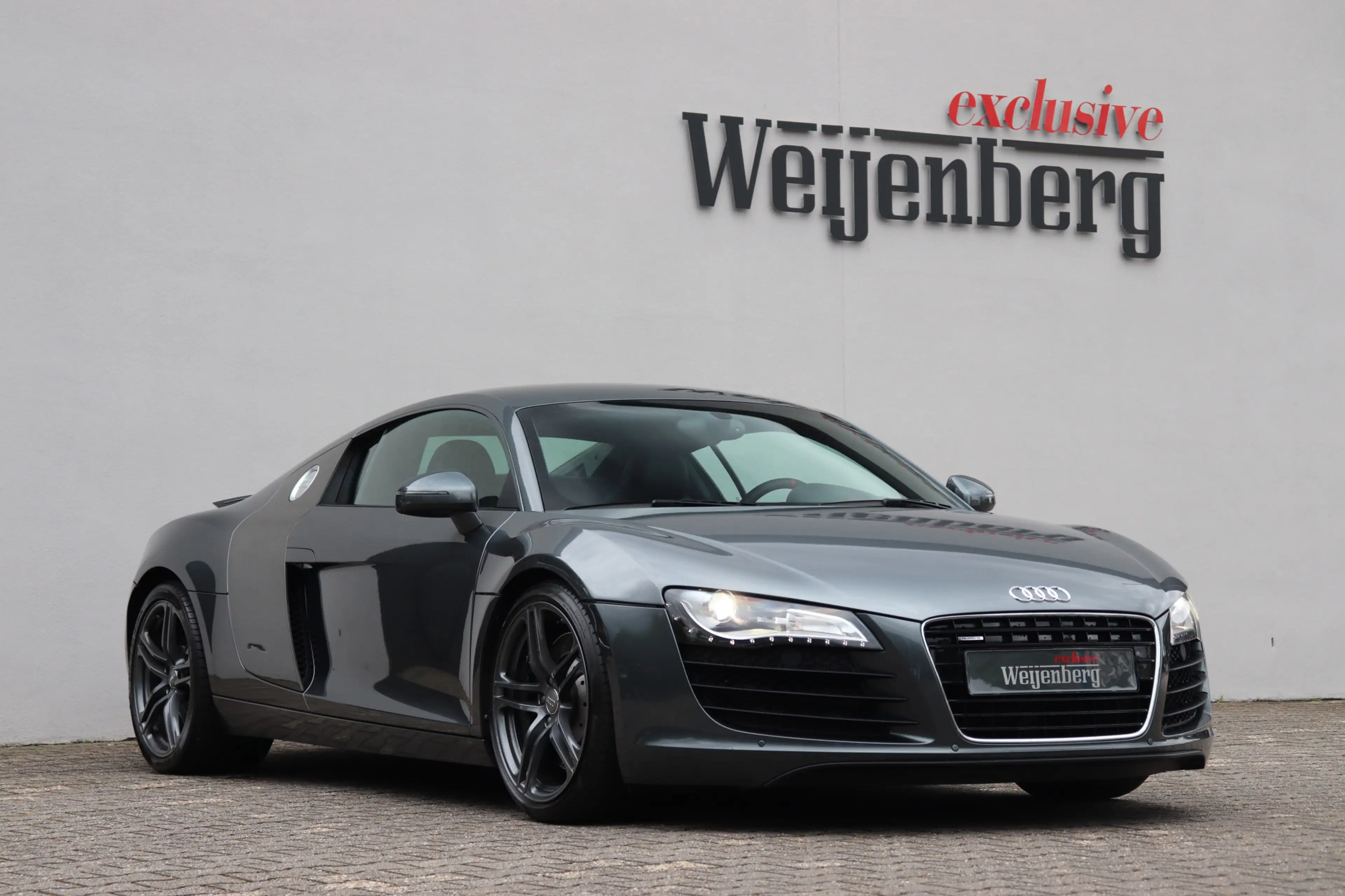 Audi R8 4.2 V8 FSI Carbon B&O Alcantara — photo 28