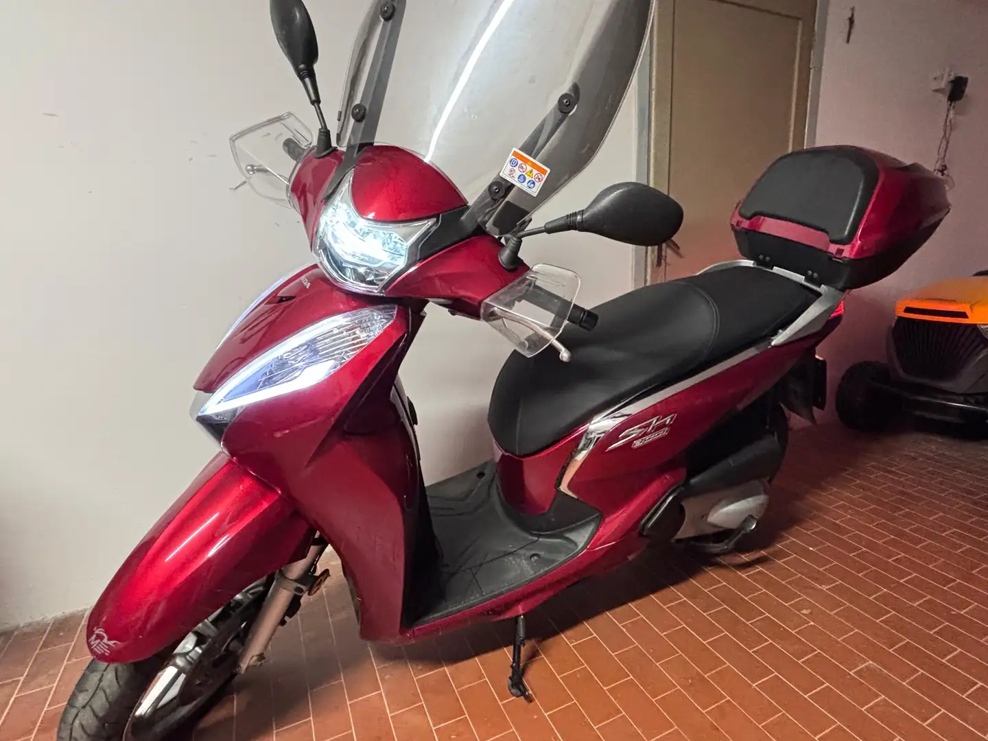 Honda SH 300 Sh300A Rosso - 1
