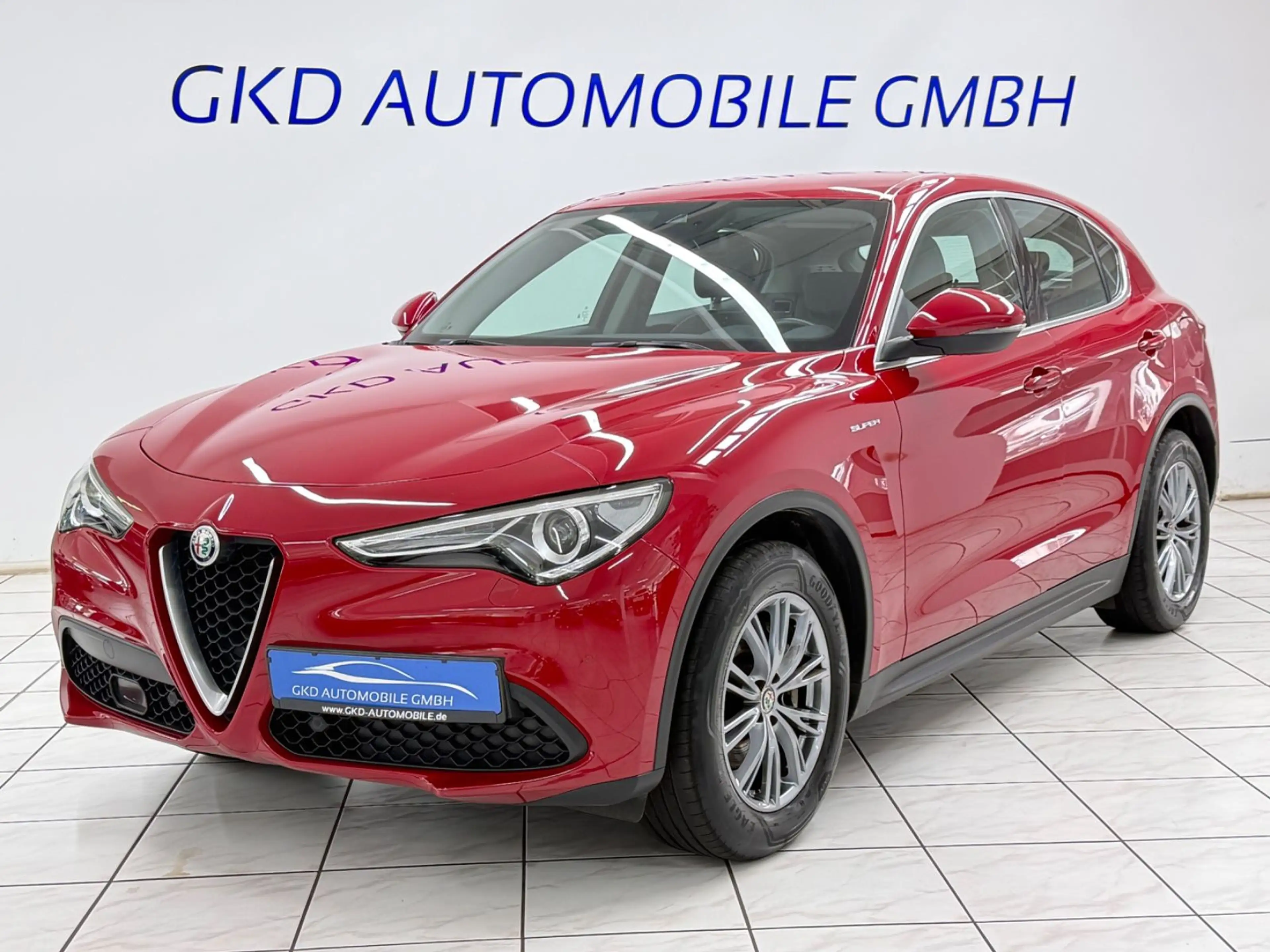 Alfa Romeo Stelvio Super Q4 AWD*ACC*Bi-Xenon*Memory*Kamera*