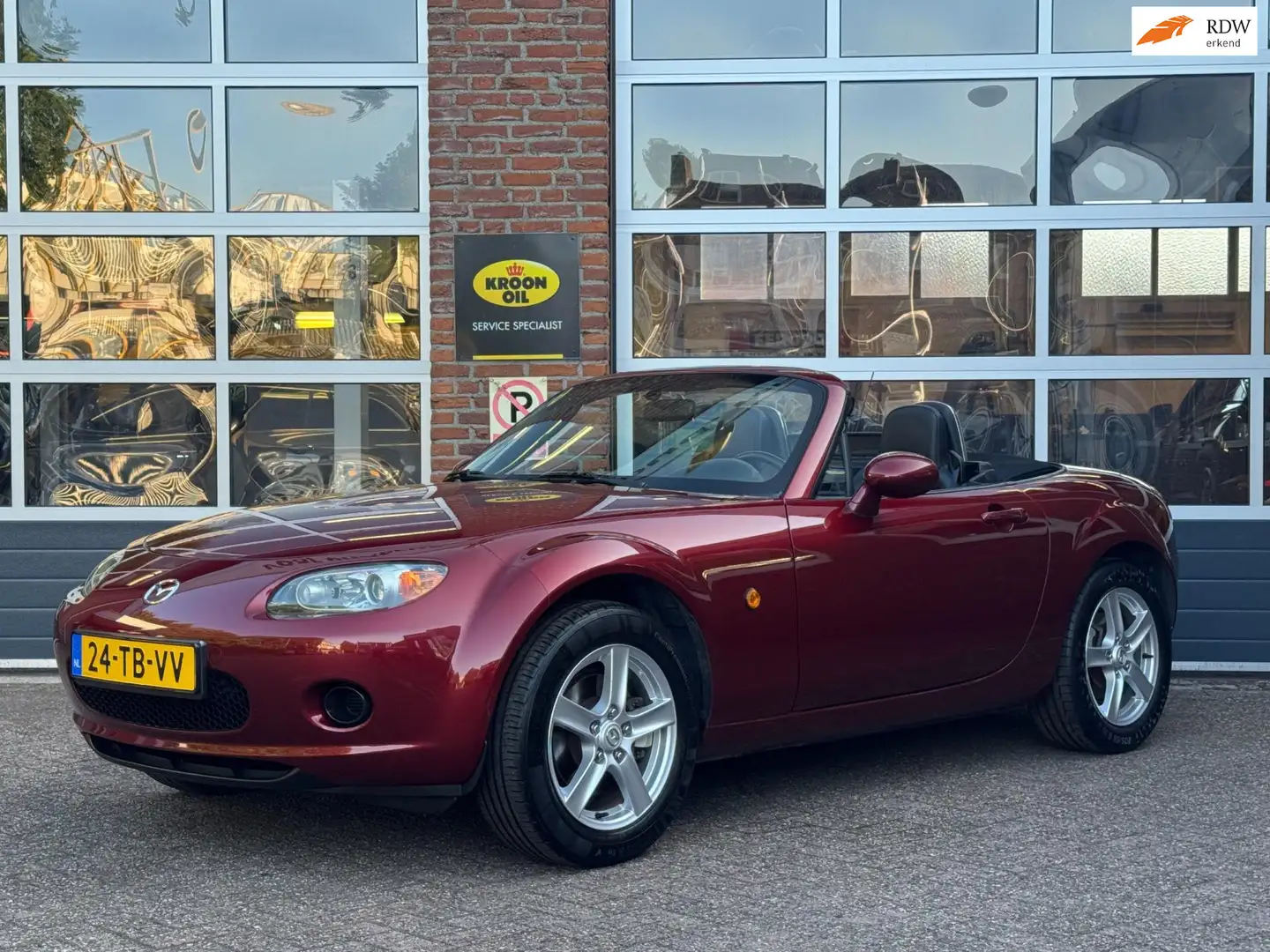 Mazda MX-5 1.8 Touring, Airco, el. ramen/spiegels, leder, NL Rood - 1