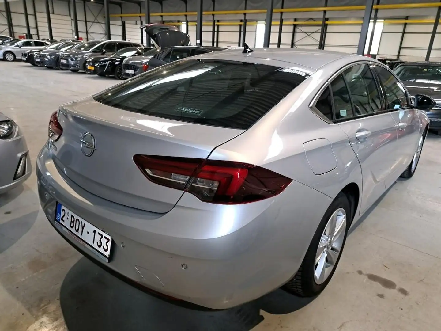 Opel Insignia 1.5 Turbo D Business Edition Zilver - 2
