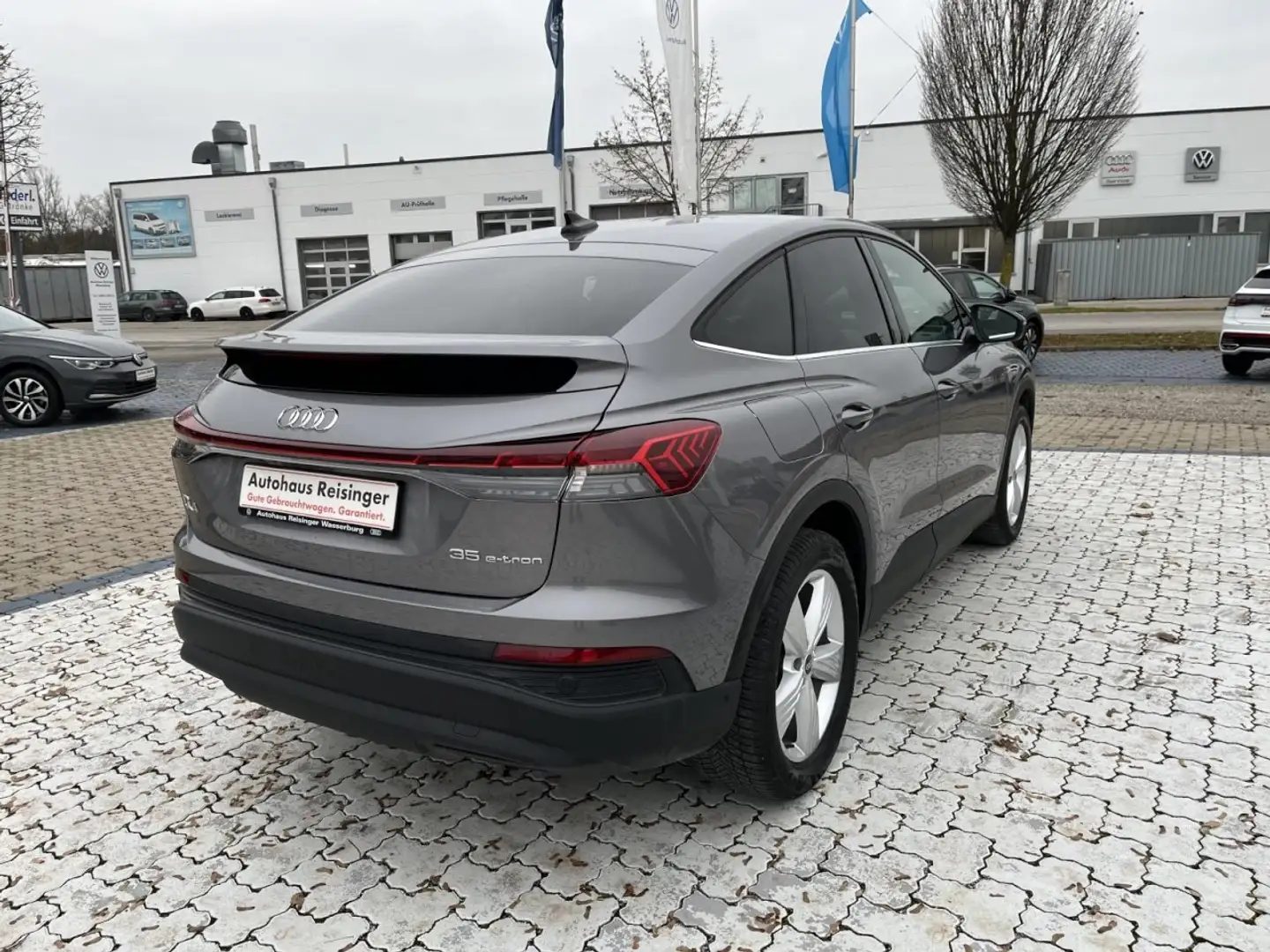 Audi Q4 e-tron 35 (NAVI,LED,R-Kamera,AudiConnect) Klima Navi Grigio - 2