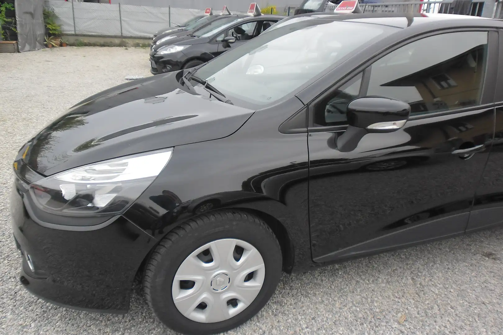 Renault Clio Clio 5p 1.2 Live 75cv OK NEOPATENTATI Nero - 2