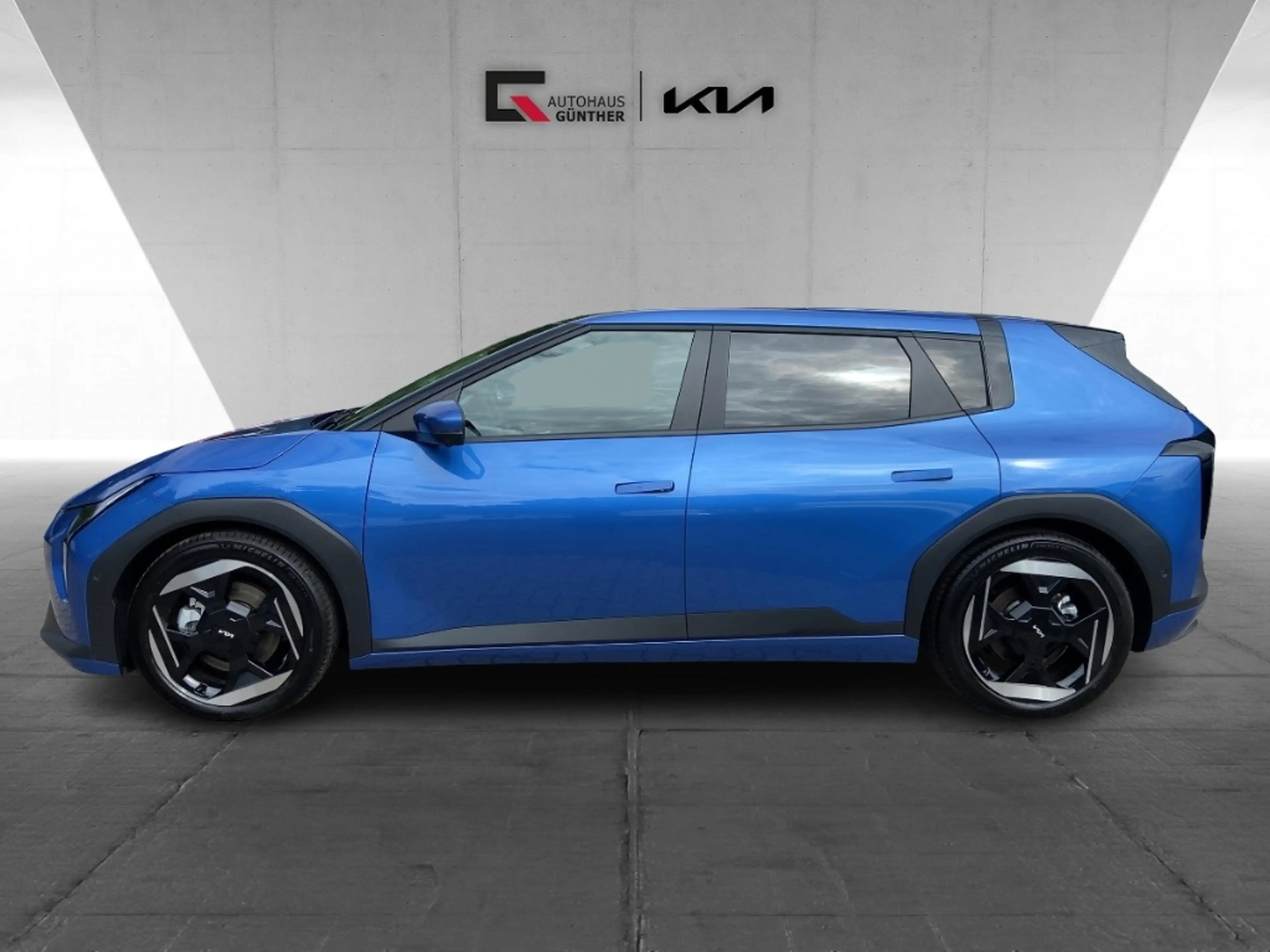 Kia EV4 150 kW Earth GLASDACH/360 KAMERA/HARMAN KARDON/WÄR — photo 2