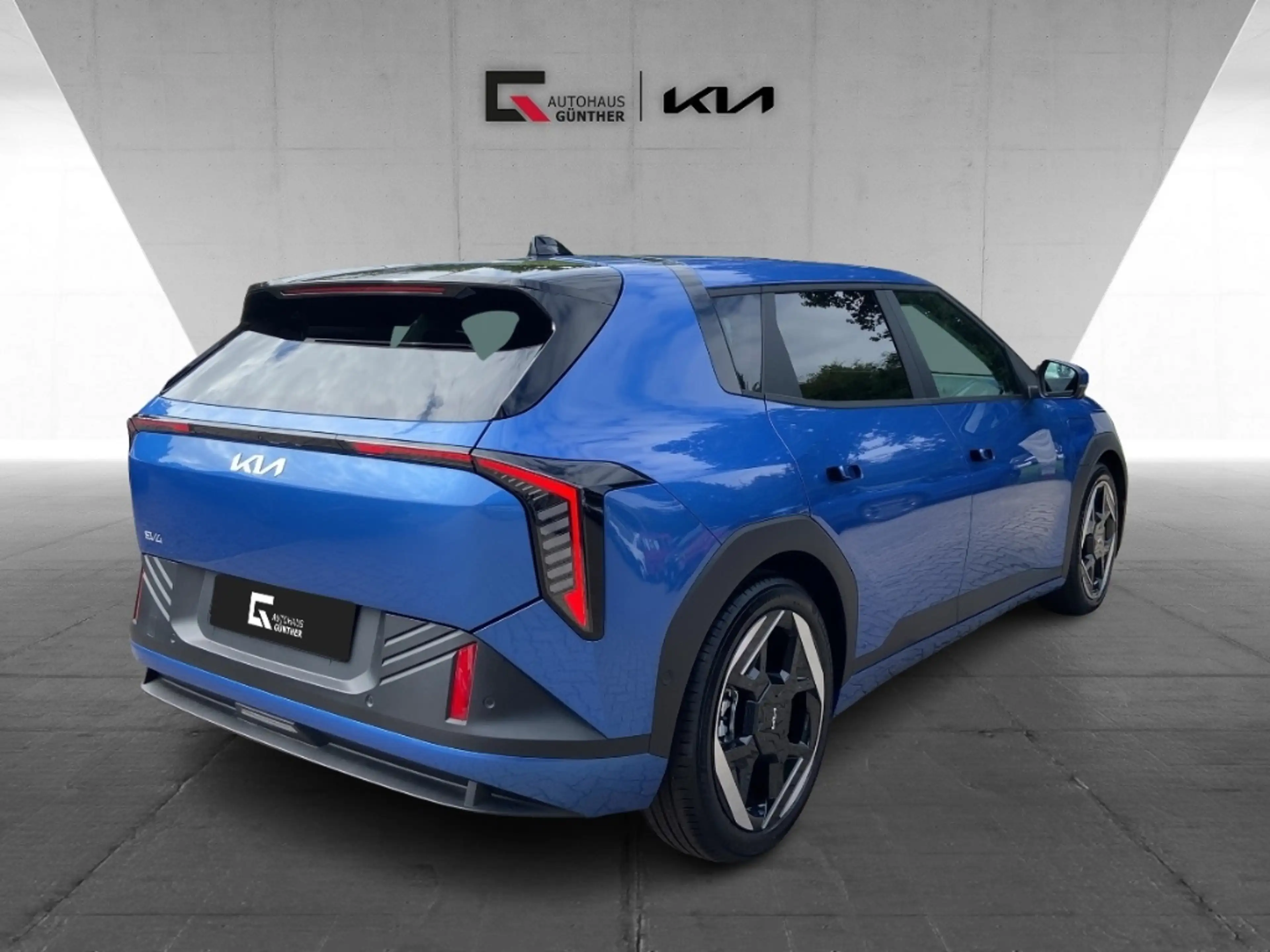 Kia EV4 150 kW Earth GLASDACH/360 KAMERA/HARMAN KARDON/WÄR — photo 4
