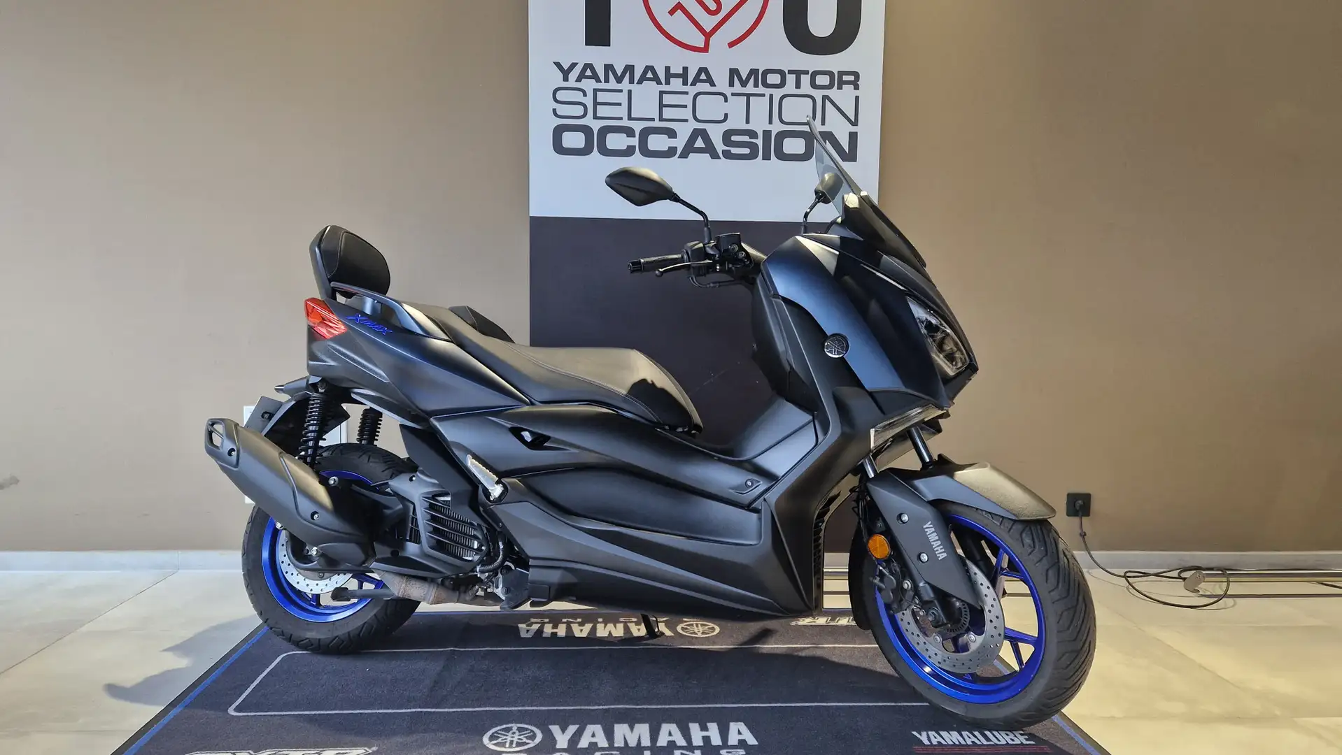 Yamaha X-Max 125 Blau - 1