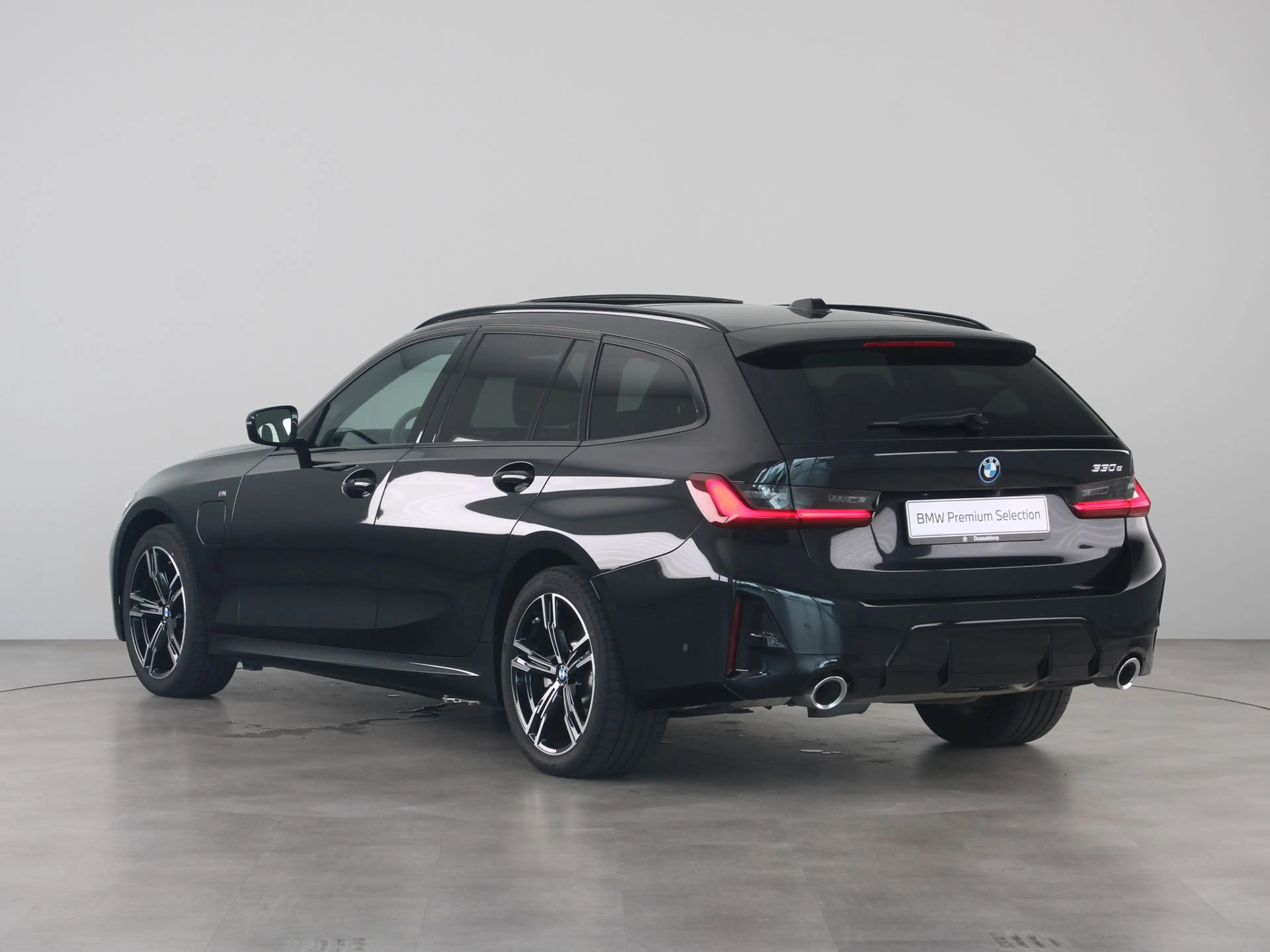 BMW 330 3 Serie 330e Touring M-Sport | Trekhaak | Panorama — photo 10