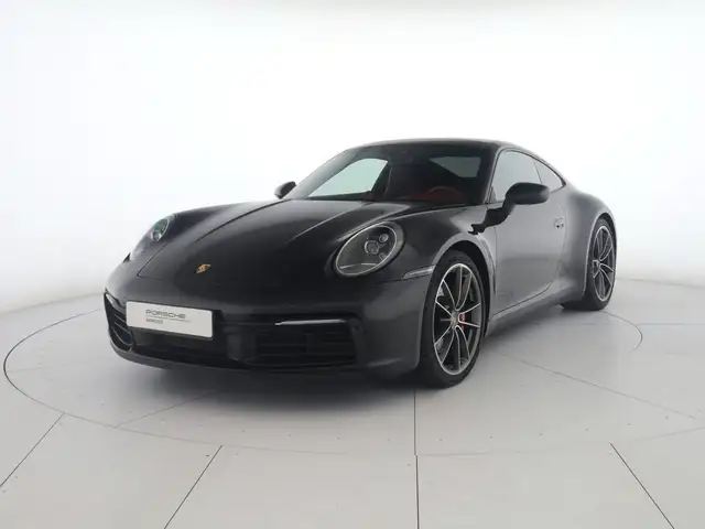 Porsche 992 main image