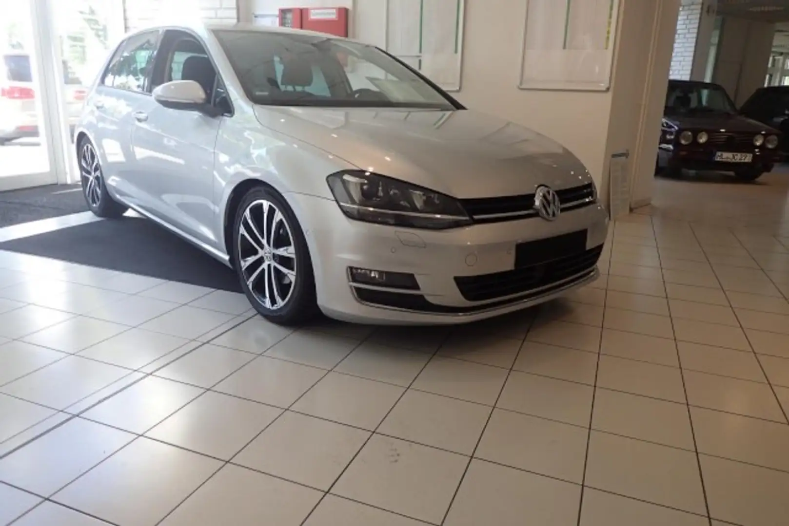 Volkswagen Golf ALLSTAR 1,2 TSI XENON NAVI BLIND-SPOT DAB+ Klima Silber - 1