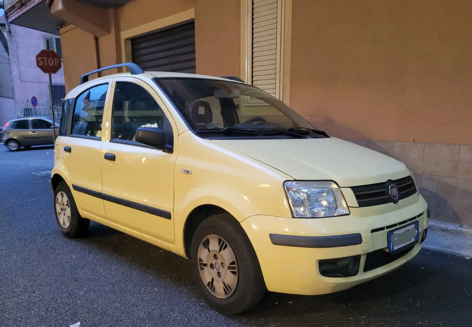 Fiat Panda 1.2 Giallo - 1