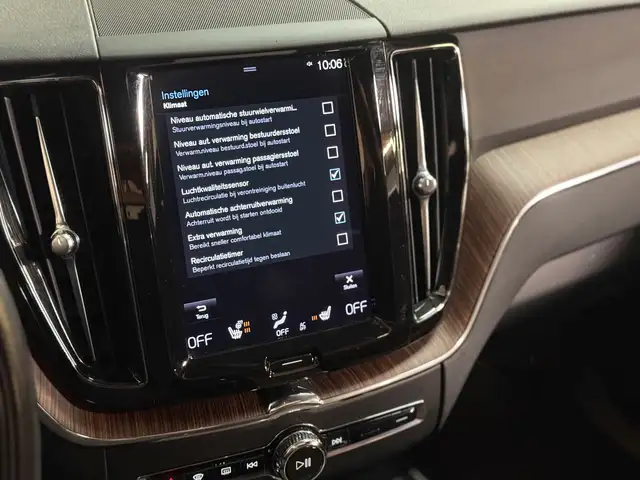 Volvo XC60 view 25