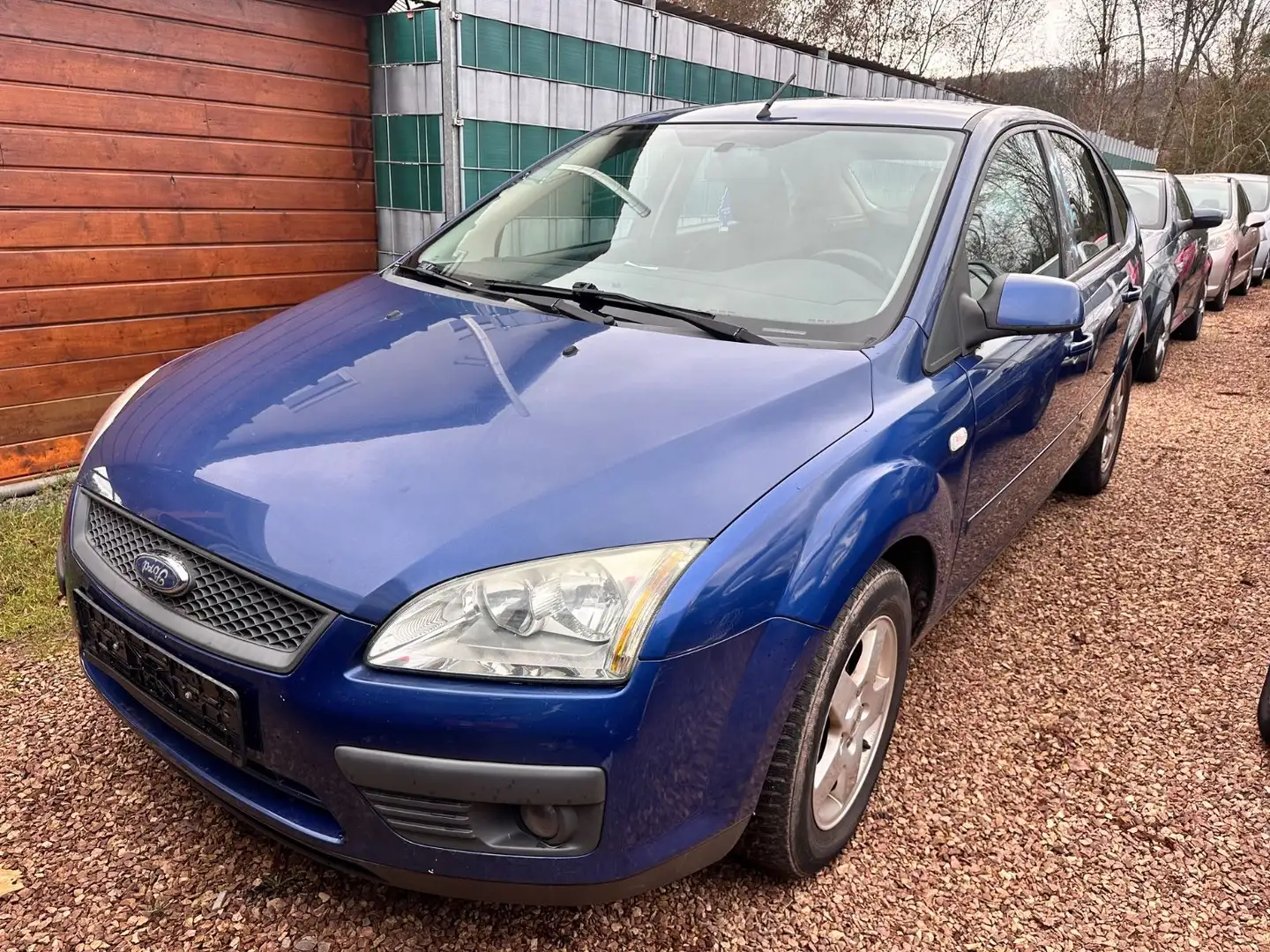 Ford Focus Lim. Fun X TÜV 12/2026 Blau - 1