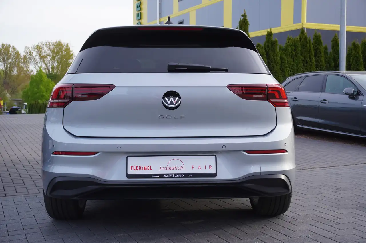 Volkswagen Golf VIII 1.5 TSI LED ACC Kamera AHK 4
