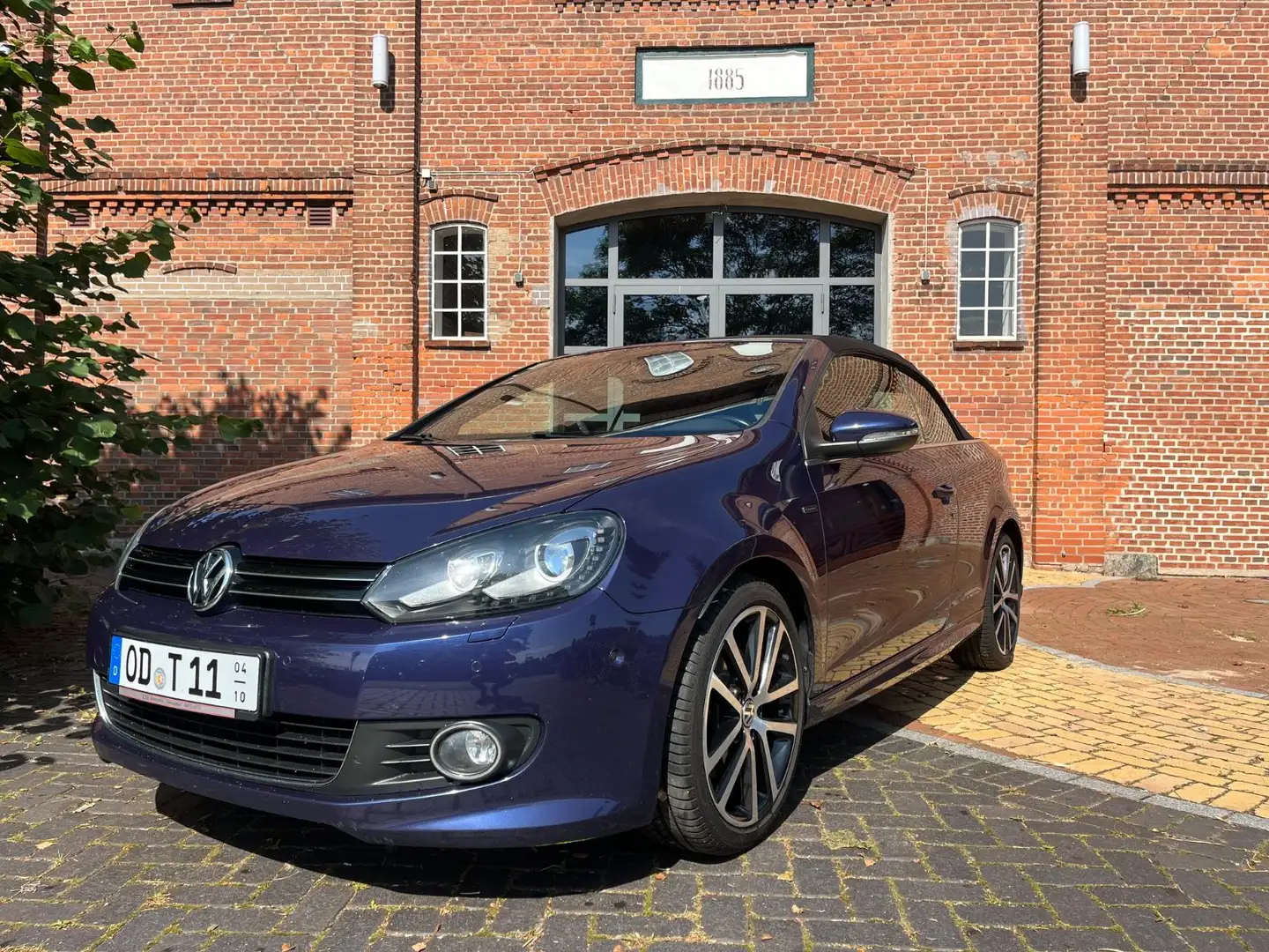 Volkswagen Golf VI Cabriolet Lounge BMT Xenon/Navi/Klimaaut Blau - 1