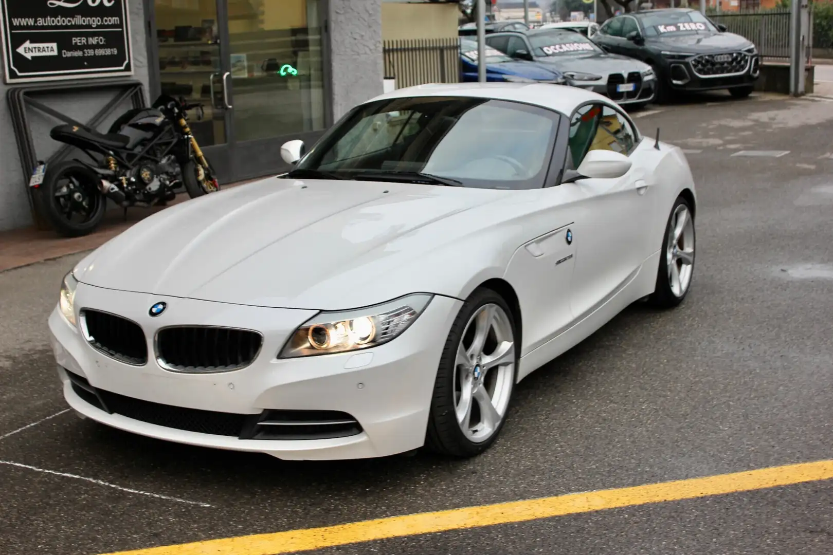 BMW Z4 20i INTERNI IN PELLE MARRONE NAVY Weiß - 2