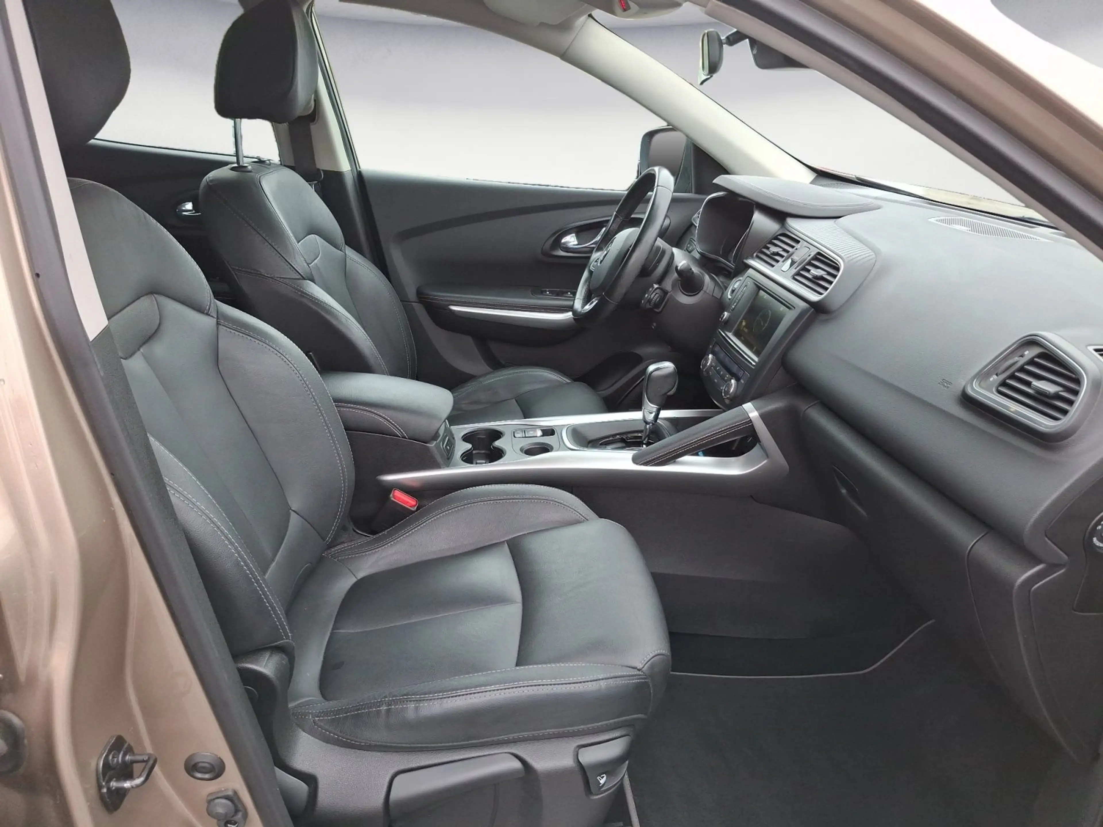 Renault Kadjar ENERGY TCe 130 EDC Bose Edition AHK, Navi — photo 14