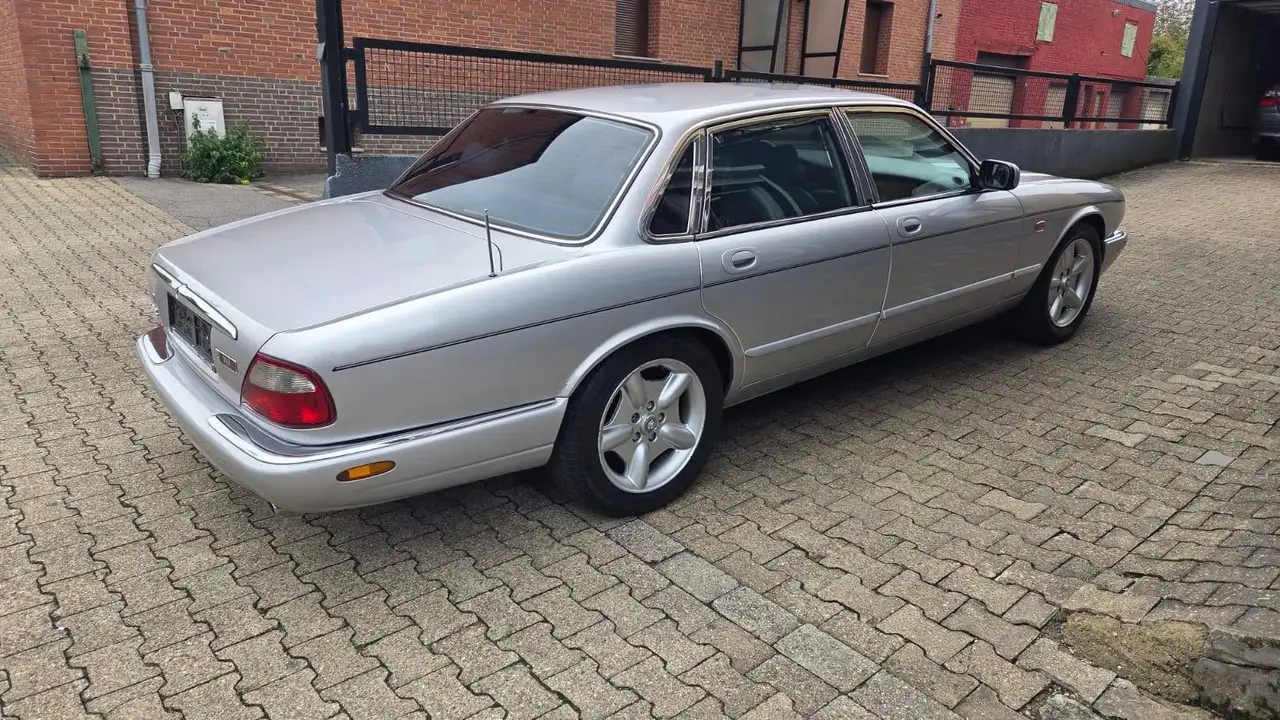 Jaguar XJ 3.2 Executive, LPG, TÜV neu, foto 2
