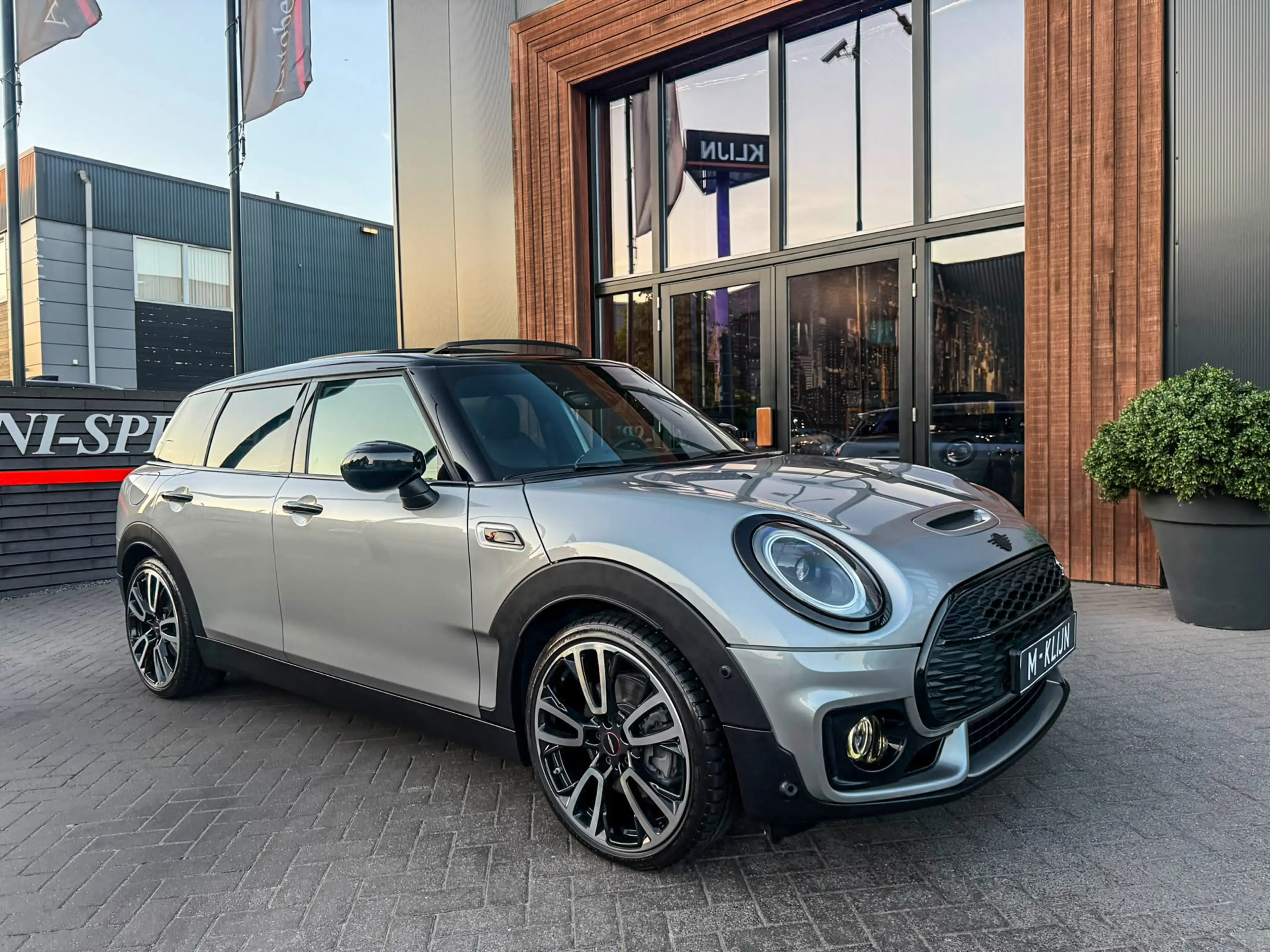 MINI Cooper S Clubman 2.0 John Cooper Works F1 aut/Camera/Memory/Hk/Pano — photo 11