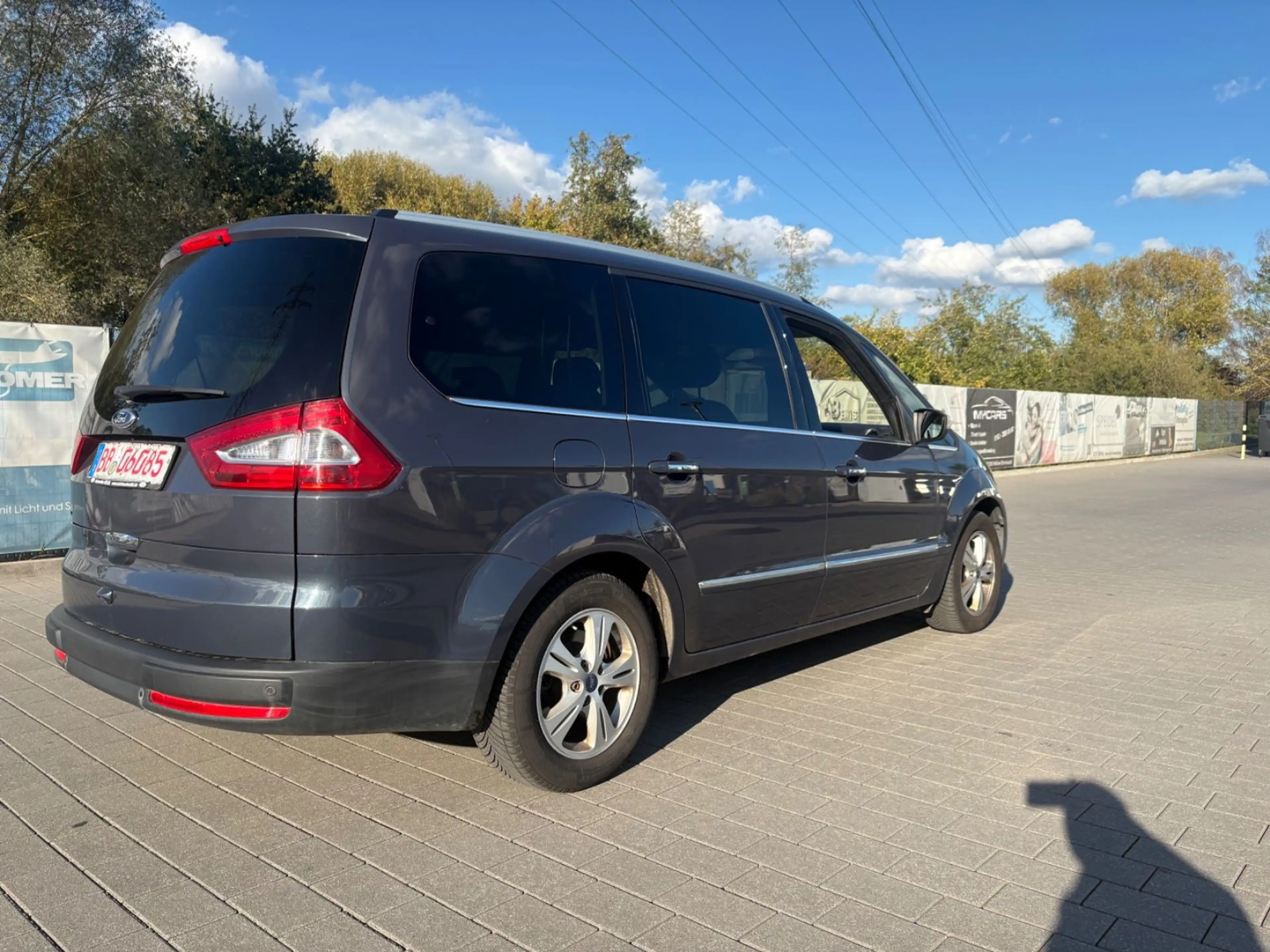 Ford Galaxy Titanium * — photo 4