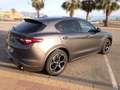 Alfa Romeo Stelvio 2.2 Diésel 154kW (210CV) Veloce Q4 Gris - thumbnail 4