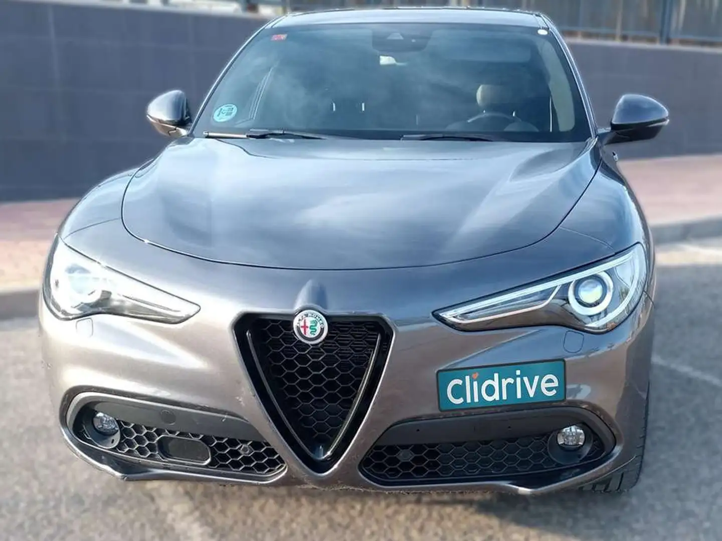 Alfa Romeo Stelvio 2.2 Diésel 154kW (210CV) Veloce Q4 Gris - 2