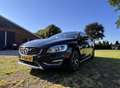Volvo V60 V60 2.4 D6 AWD Pl.i Sum. Zilver - thumbnail 4