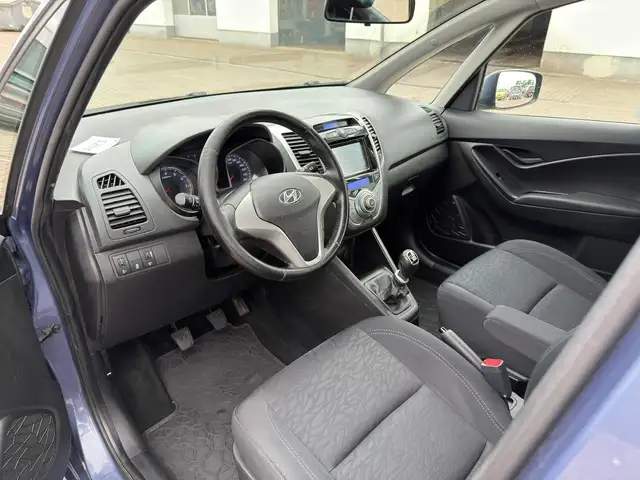 Hyundai Ix20 view 13