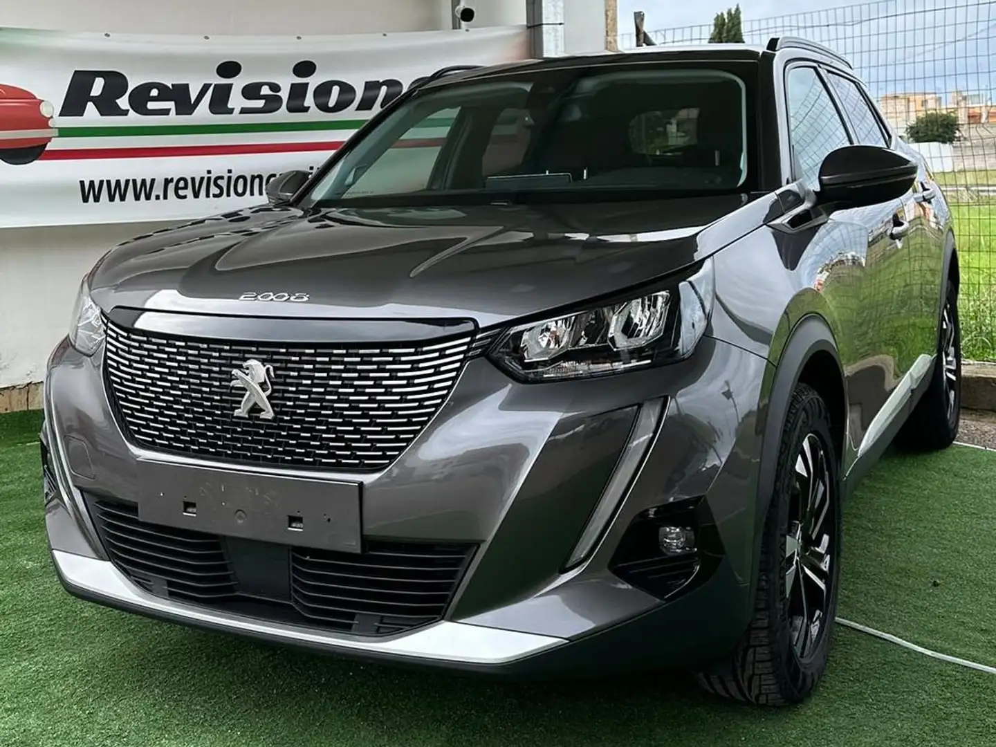 Peugeot 2008 1.5 bluehdi Allure Navi Pack s Grigio - 1