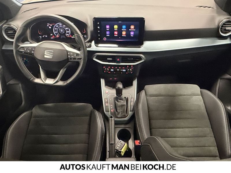 SEAT Arona 1.0 TSI Xperience DSG NAVI LED AHK SHZ — photo 9