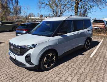 e-Tourneo Courier 54 kWh TITANIUM
