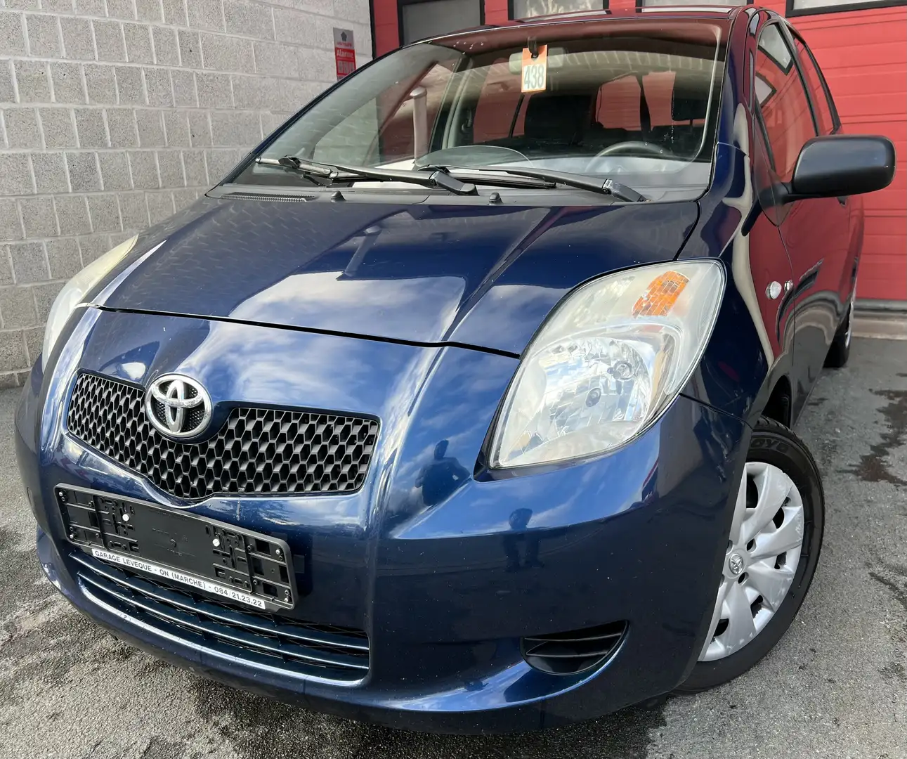 Toyota Yaris 1.4 Turbo D4D Connected + CLIM Blauw - 1