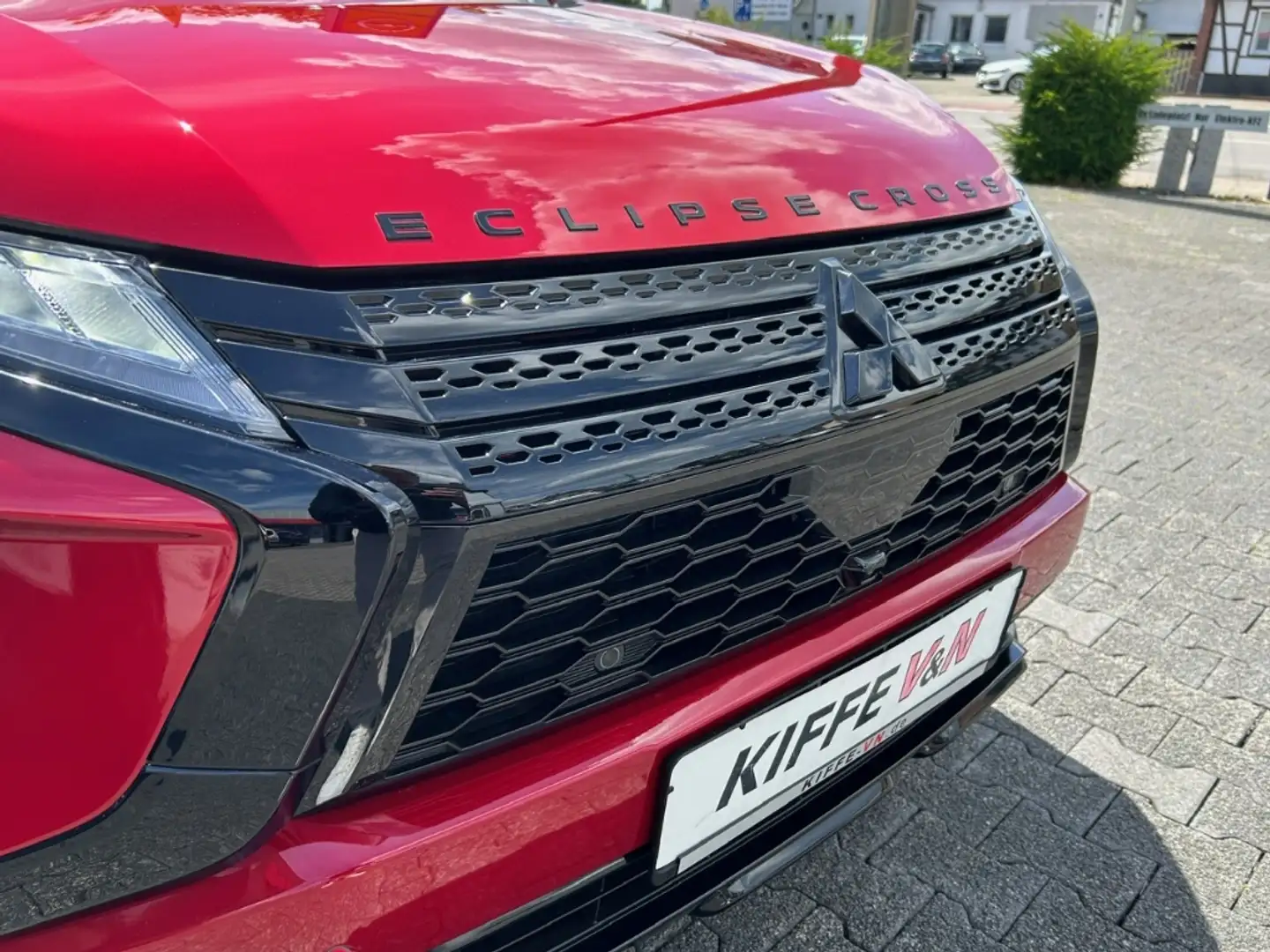 Mitsubishi Eclipse Cross PHEV Plus Select Black LED*NAVI*KAMERA Rot - 2