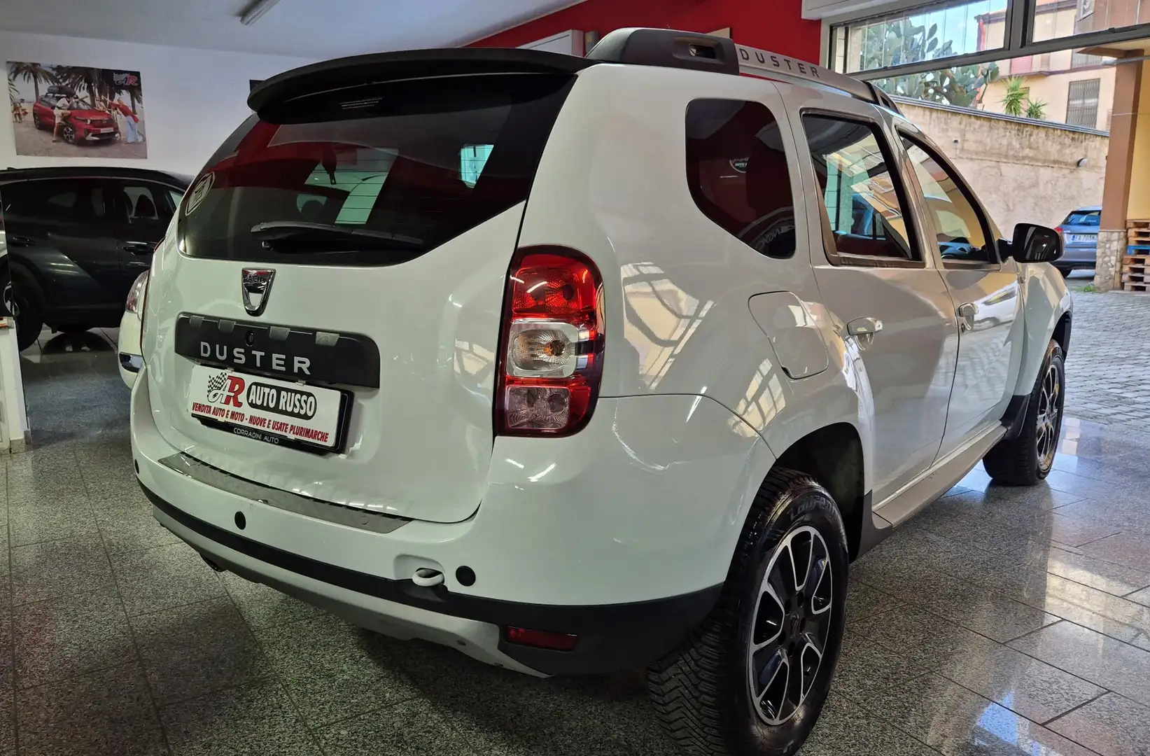 Dacia Duster 1.5 dci Prestige c/tel.post. 4x2 s&s 110cv - 2