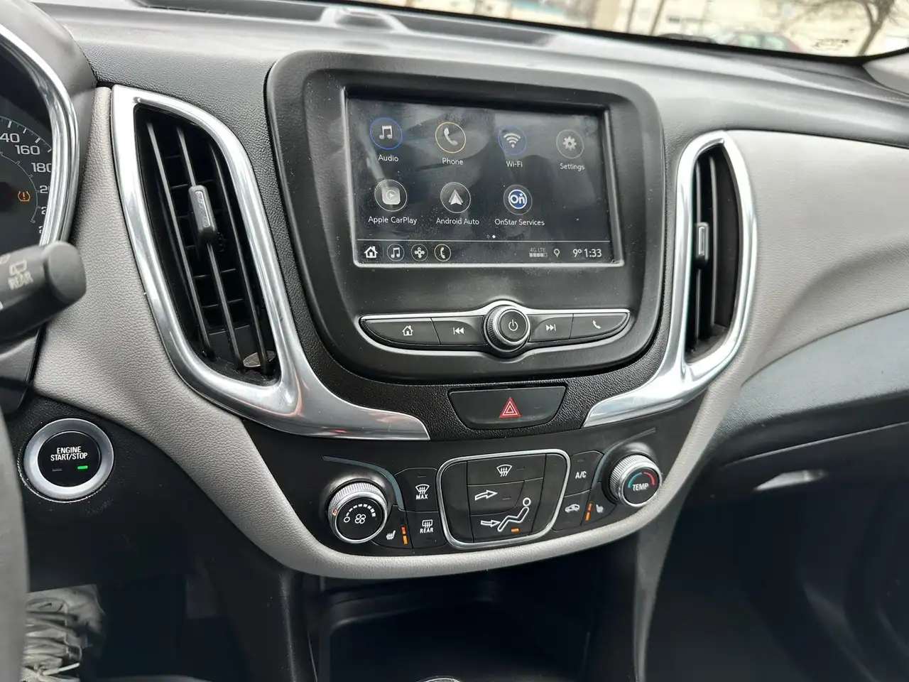 Chevrolet Equinox снимка Chevrolet Equinox