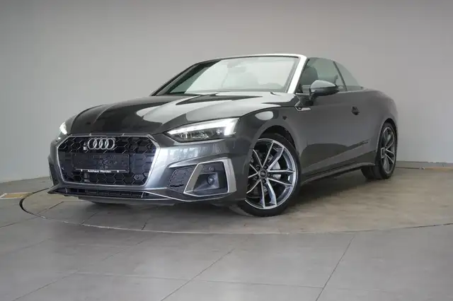 Audi A5 view 4