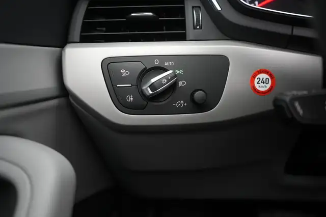 Audi A5 view 25