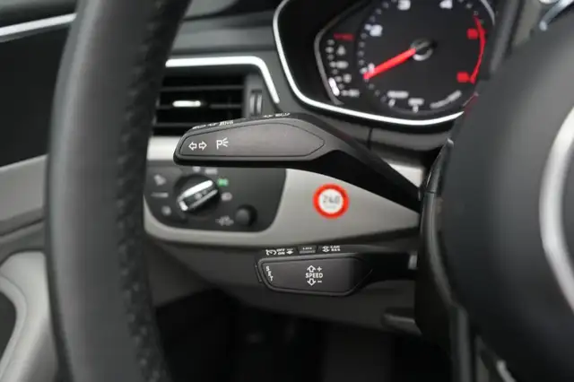 Audi A5 view 24