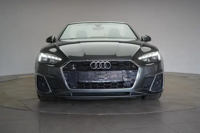 Audi A5 view 3