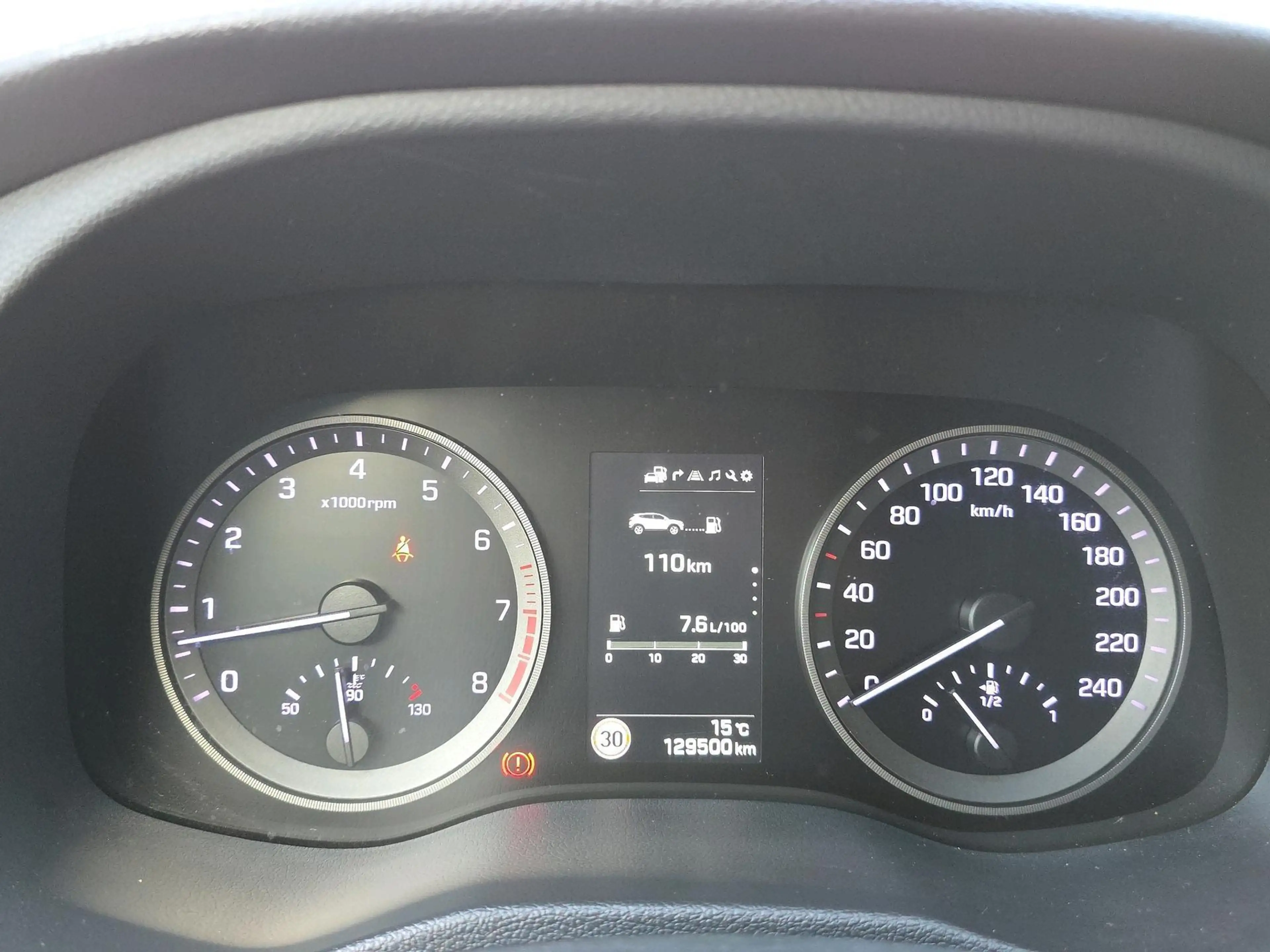 Hyundai TUCSON 1.6 GDi Comfort | Trekhaak | Stoelverwarming | Car — photo 15