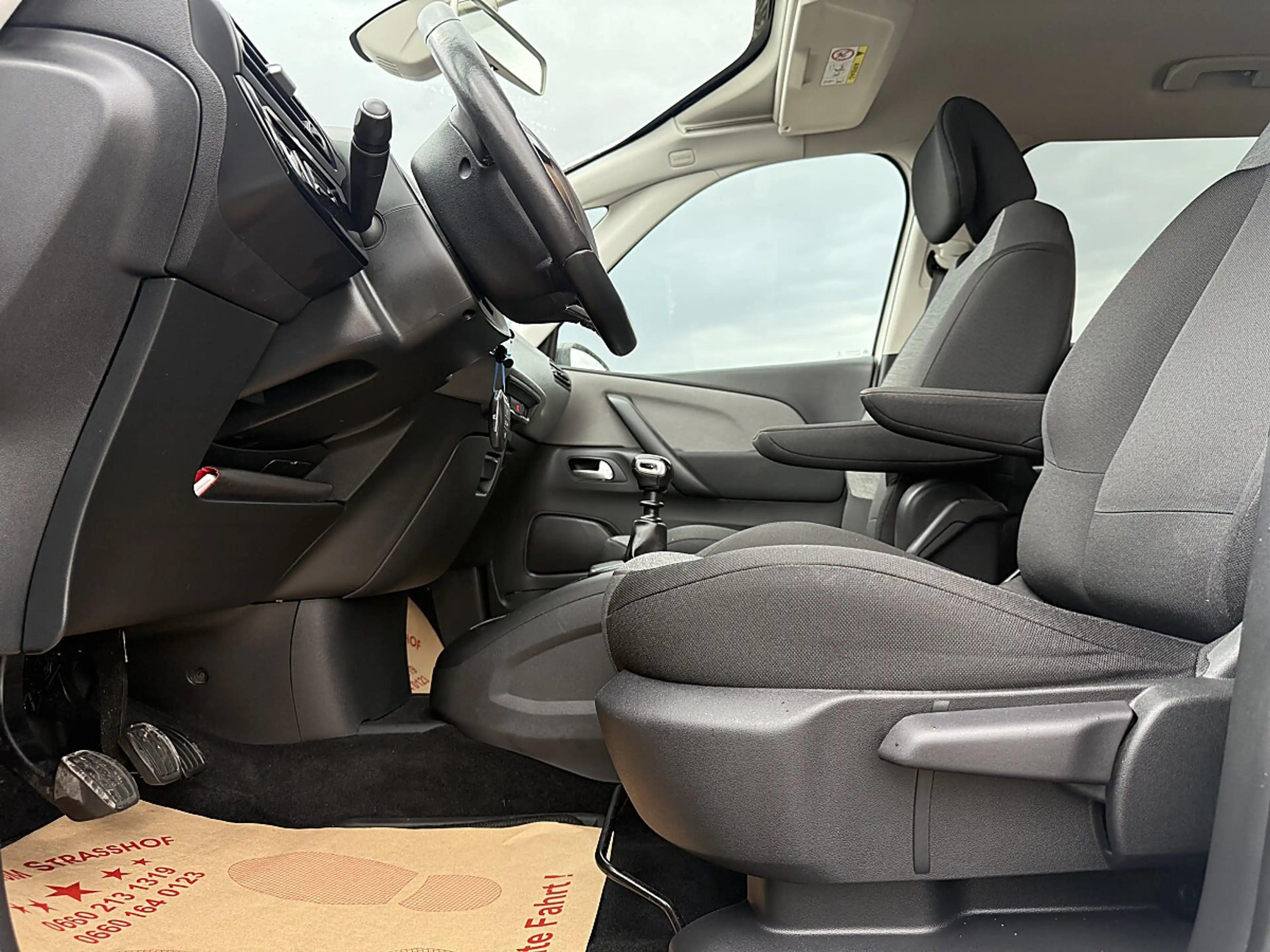 Citroen C4 SpaceTourer C4 Spacetourer Grand Spacetourer **7Sitzer** — photo 9