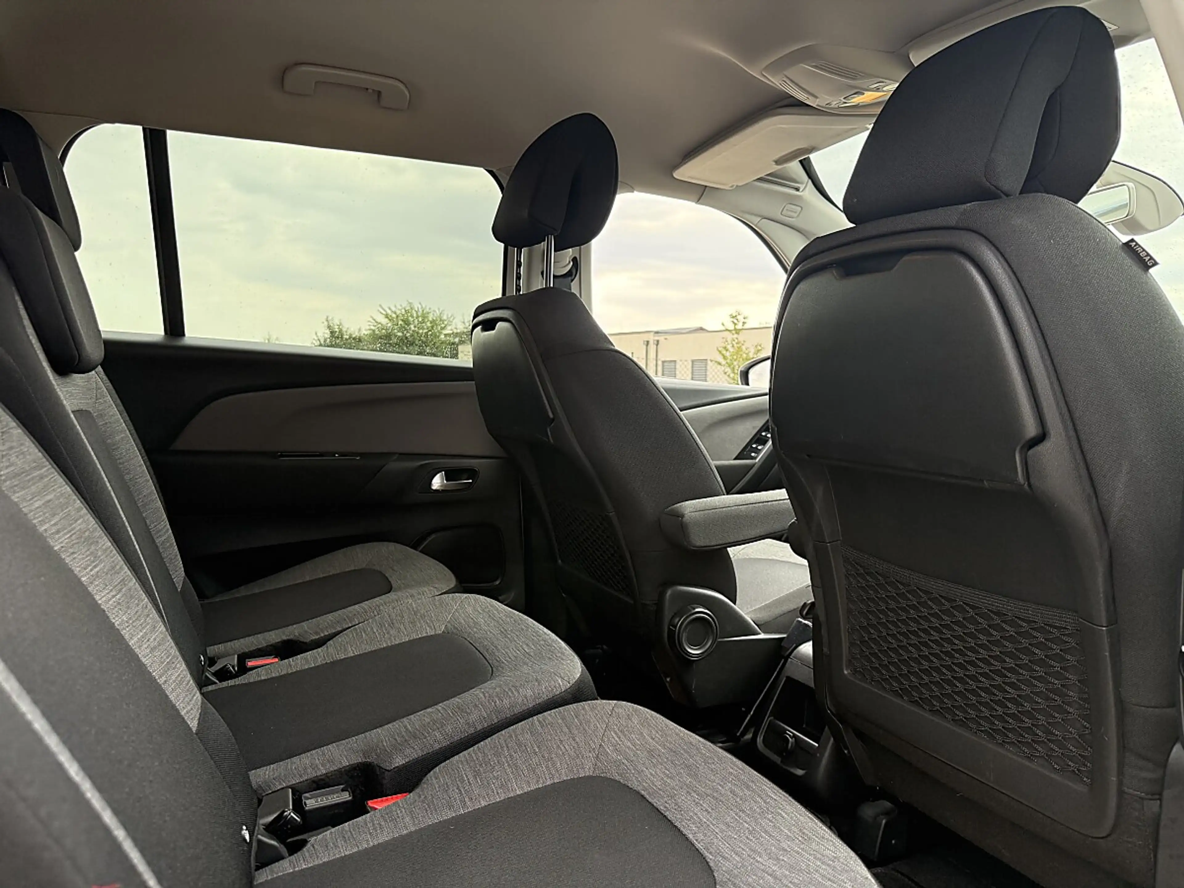 Citroen C4 SpaceTourer C4 Spacetourer Grand Spacetourer **7Sitzer** — photo 11