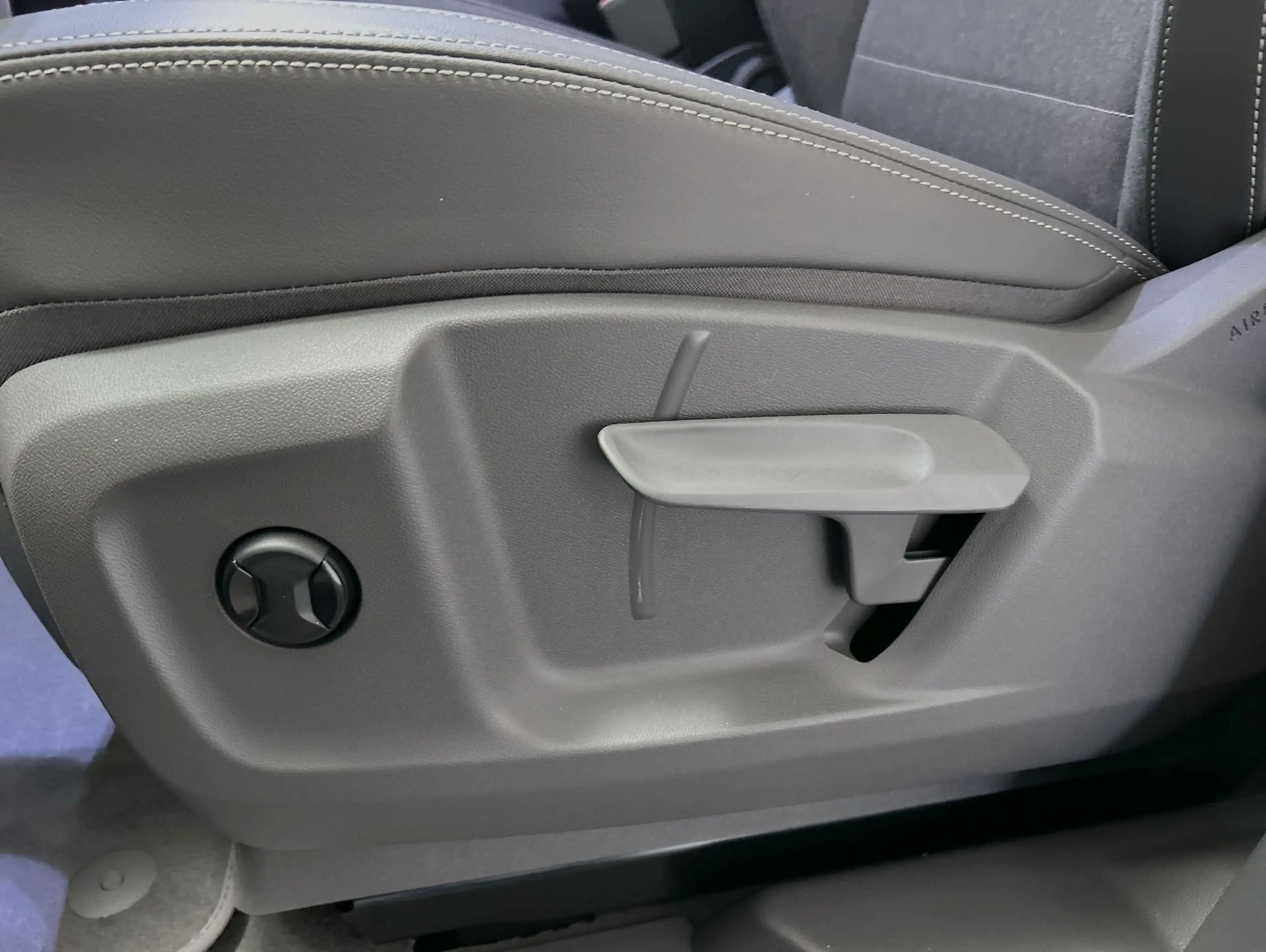 Volkswagen T7 California Ocean 2.0 TDI DSG — photo 12