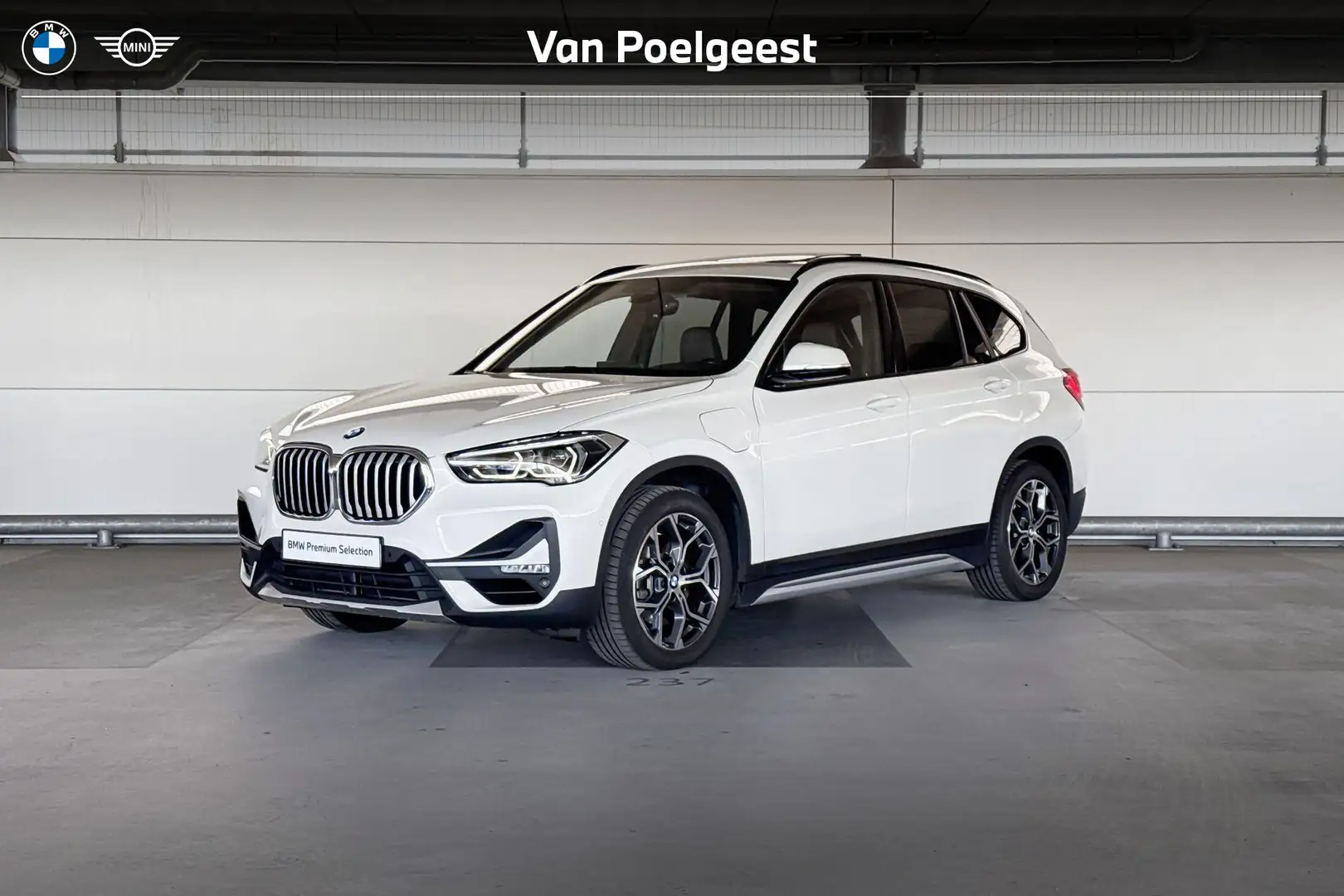 BMW X1 xDrive25e eDrive Edition Wit - 1