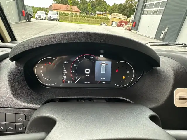 Knaus SUN I 900 LEG Ansicht 38