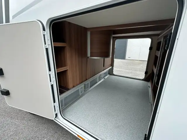 Knaus SUN I 900 LEG Ansicht 28