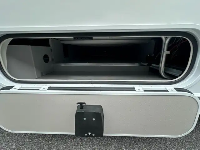 Knaus SUN I 900 LEG Ansicht 22