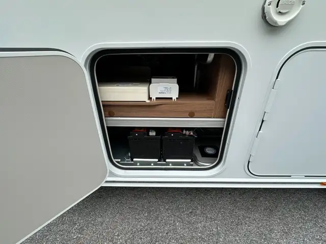 Knaus SUN I 900 LEG Ansicht 23